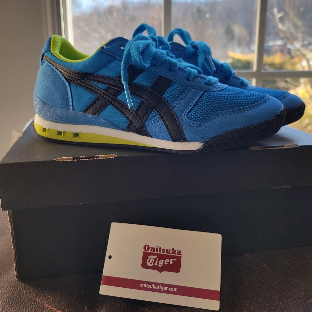 Onitsuka Tiger shoes size 2